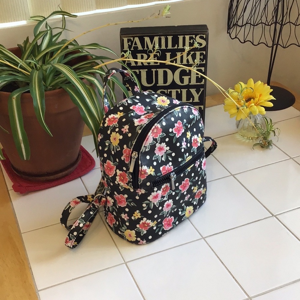 ‘Arizona Jean Company’ Mini Floral Backpack